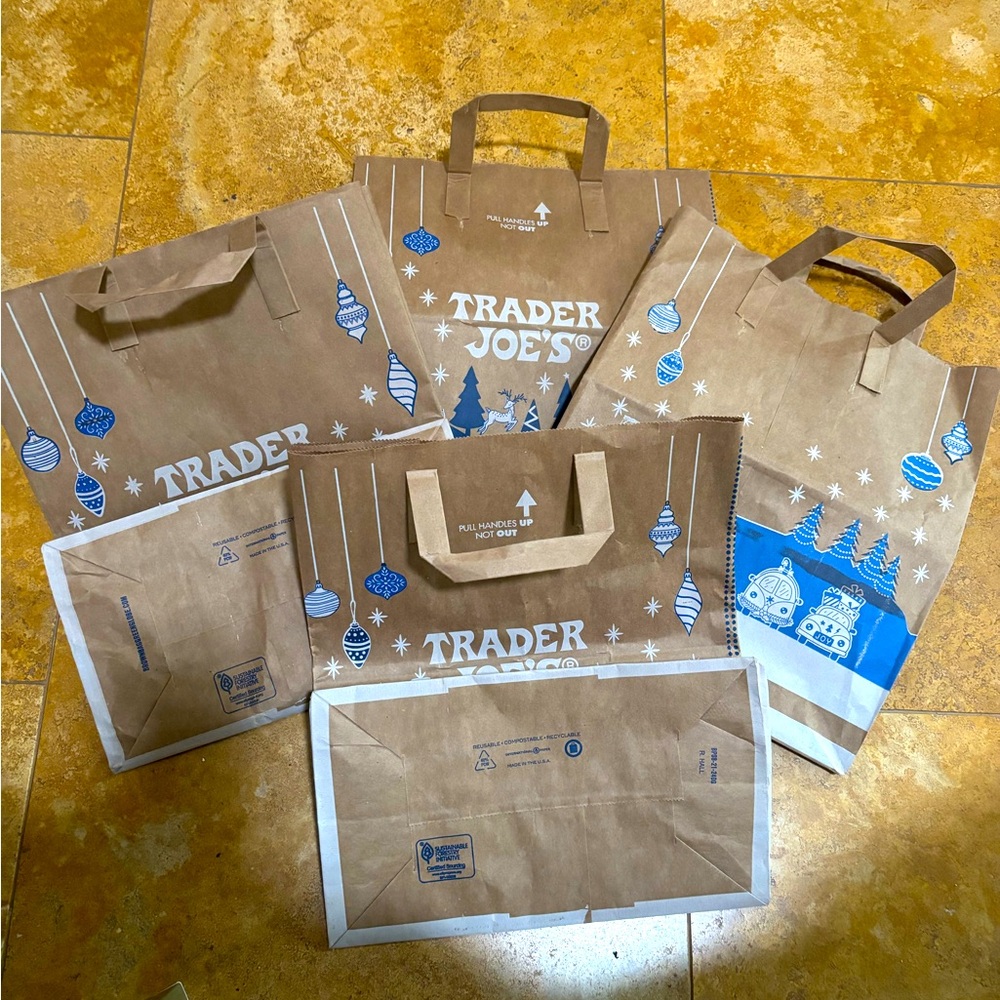 Trader Joe’s Paper Bag Holiday Limited 2024 Set of 4 bags